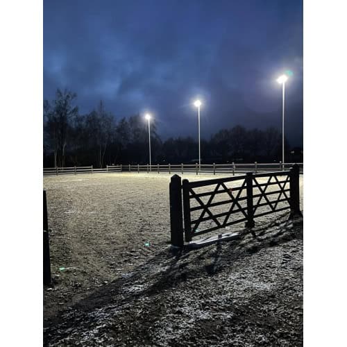 paardenbak-verlichting-aanleggen